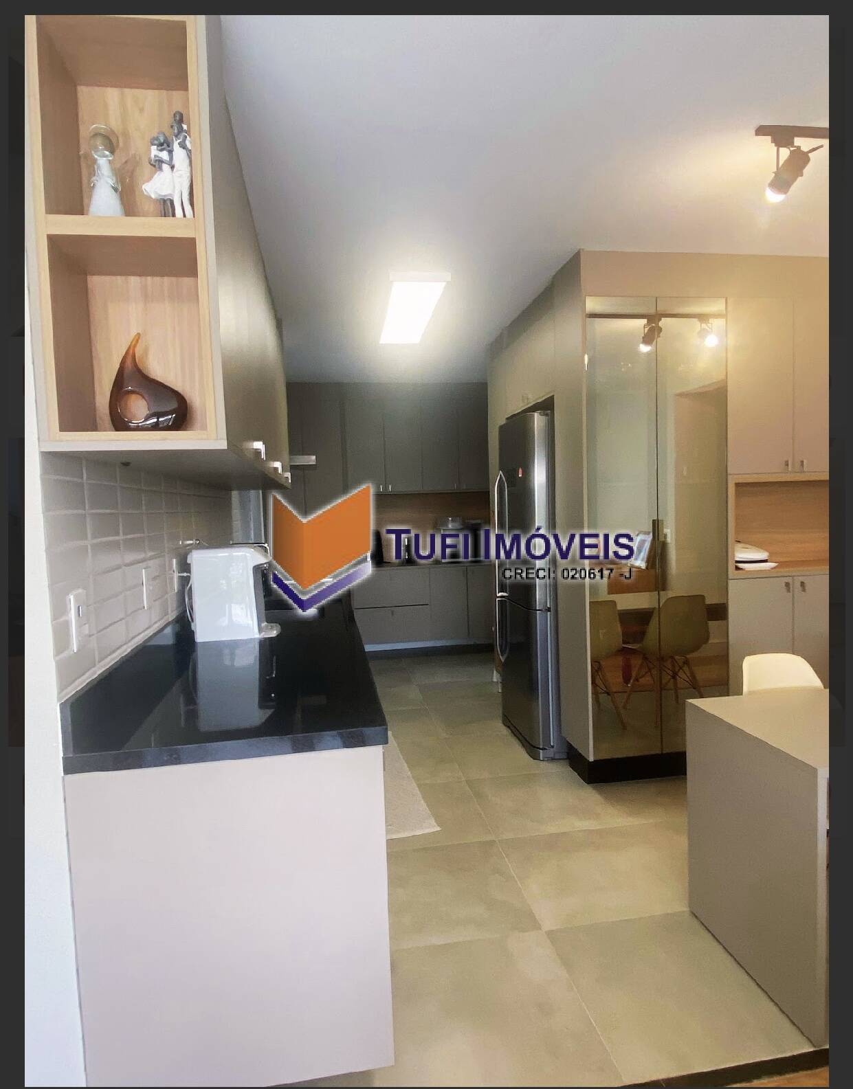 Apartamento à venda com 3 quartos, 154m² - Foto 14