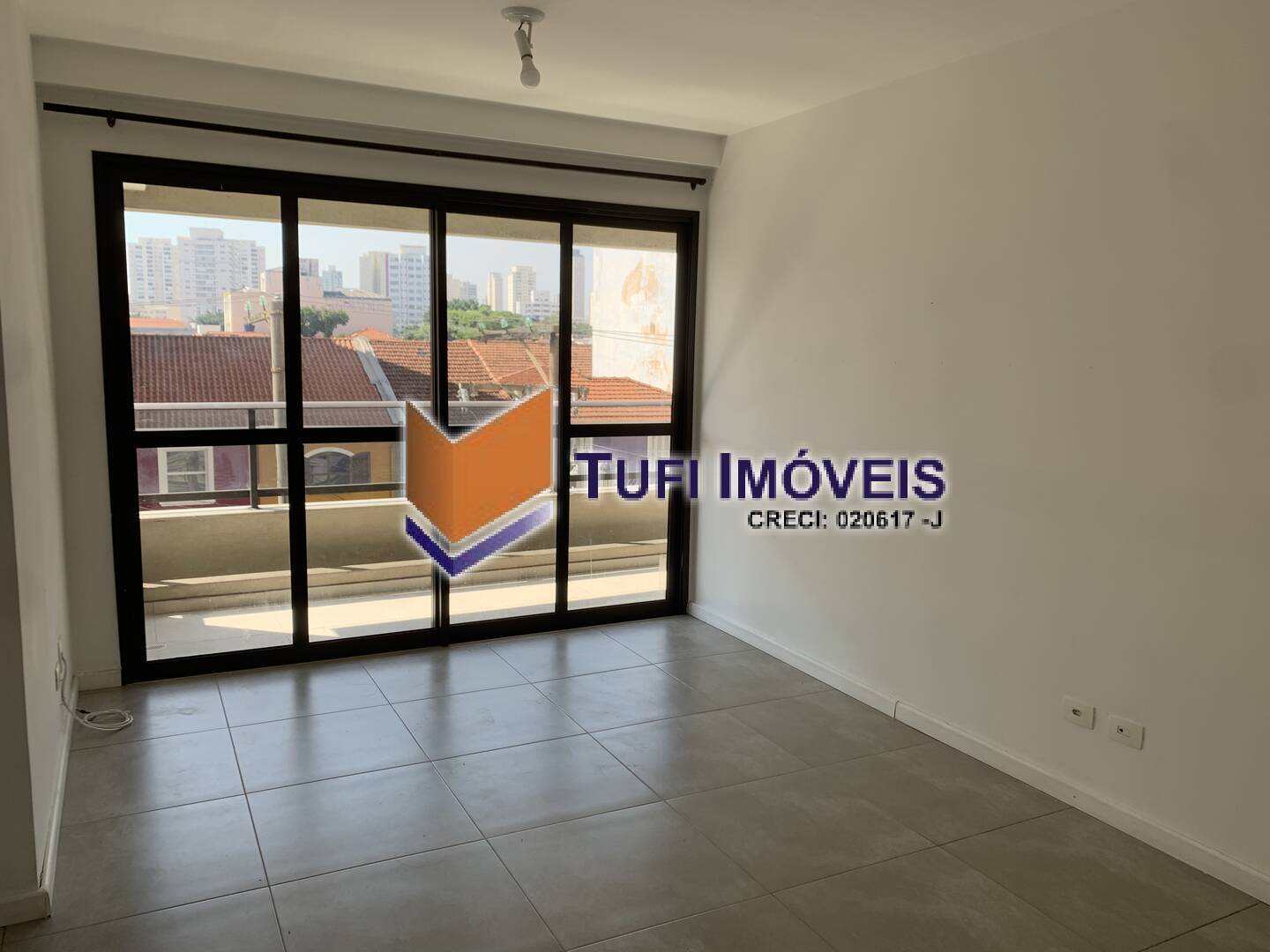 Apartamento à venda com 2 quartos, 63m² - Foto 2