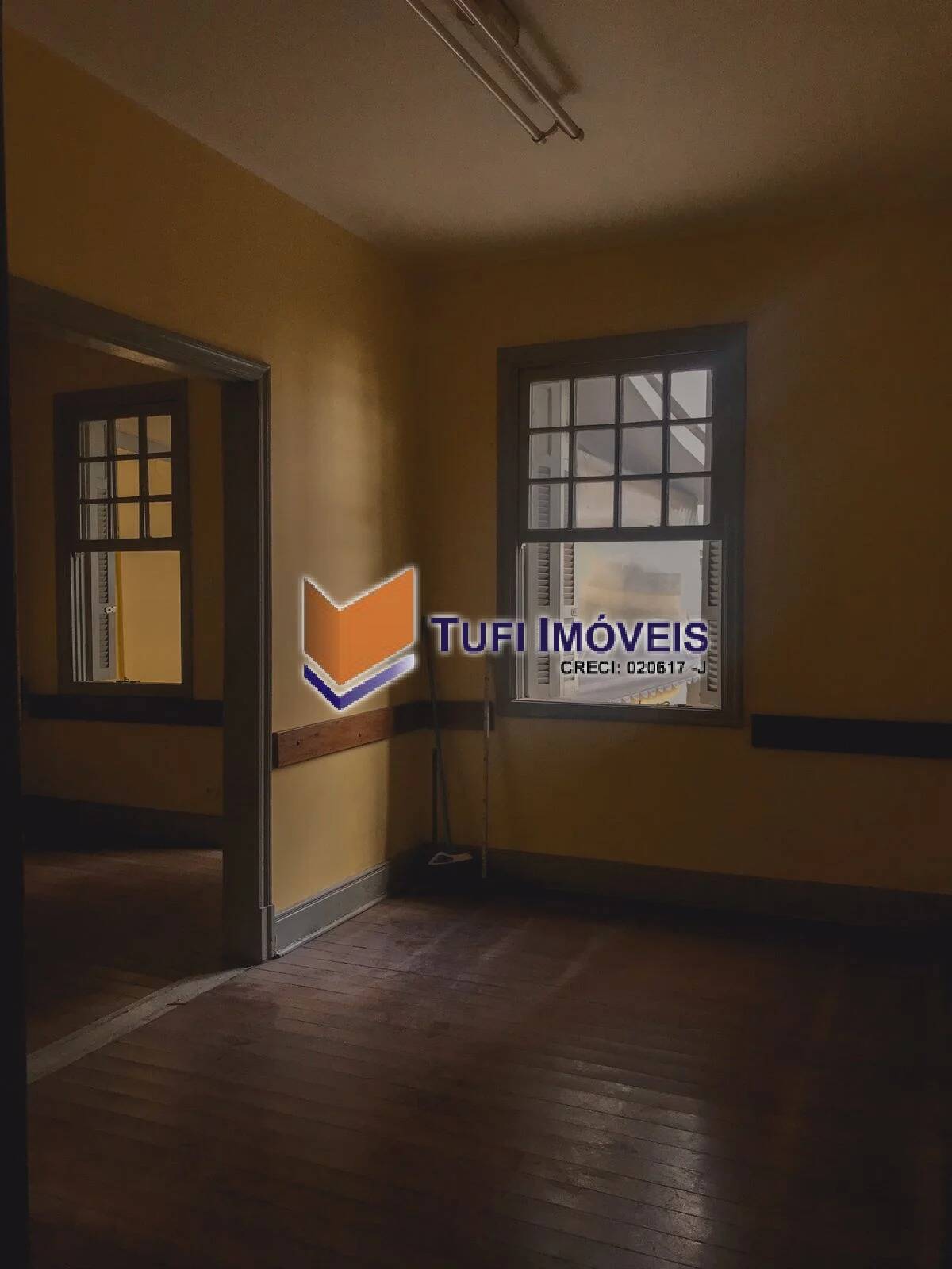 Casa, 6 quartos, 148 m² - Foto 2