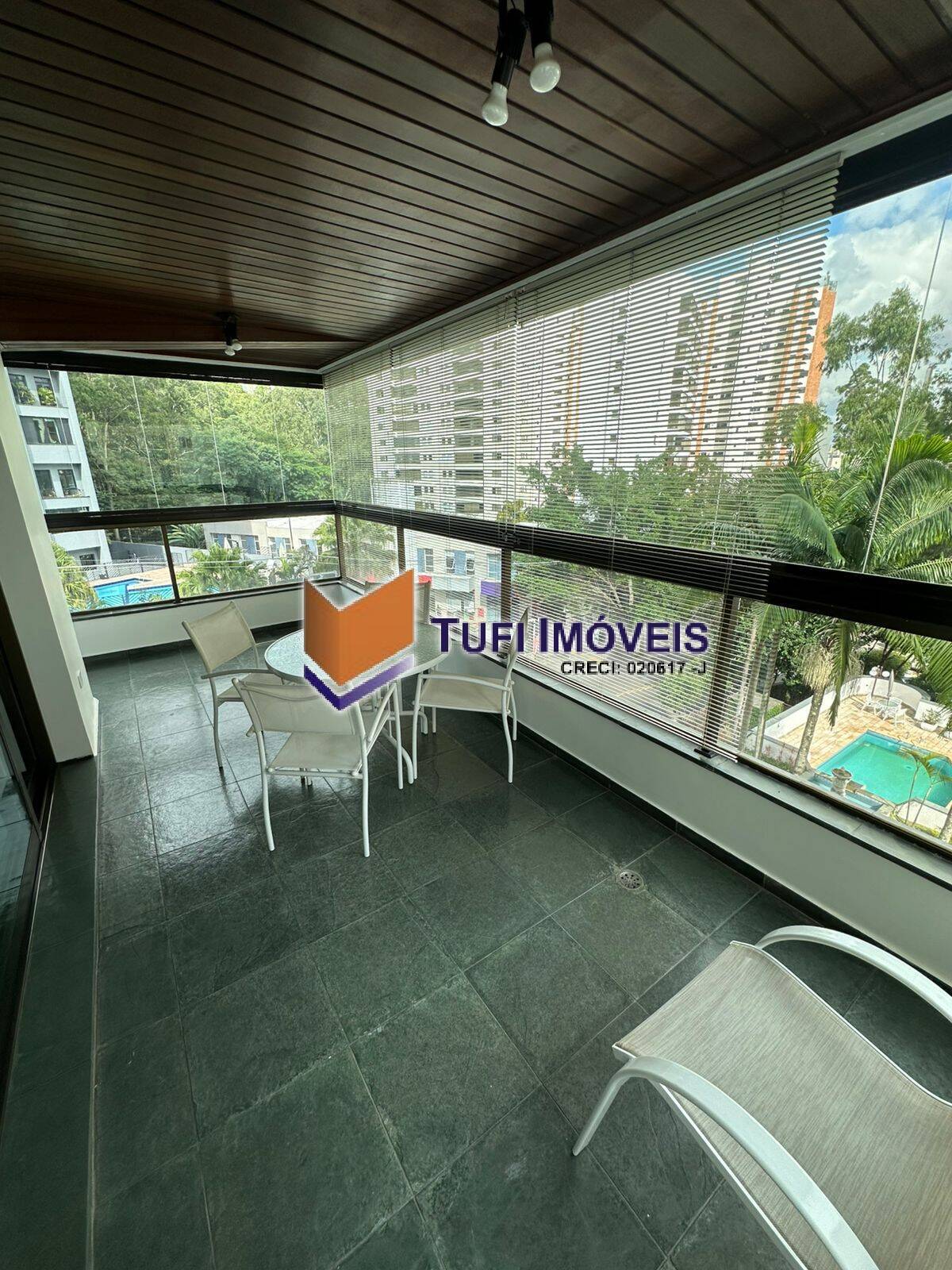 Apartamento, 3 quartos, 240 m² - Foto 4