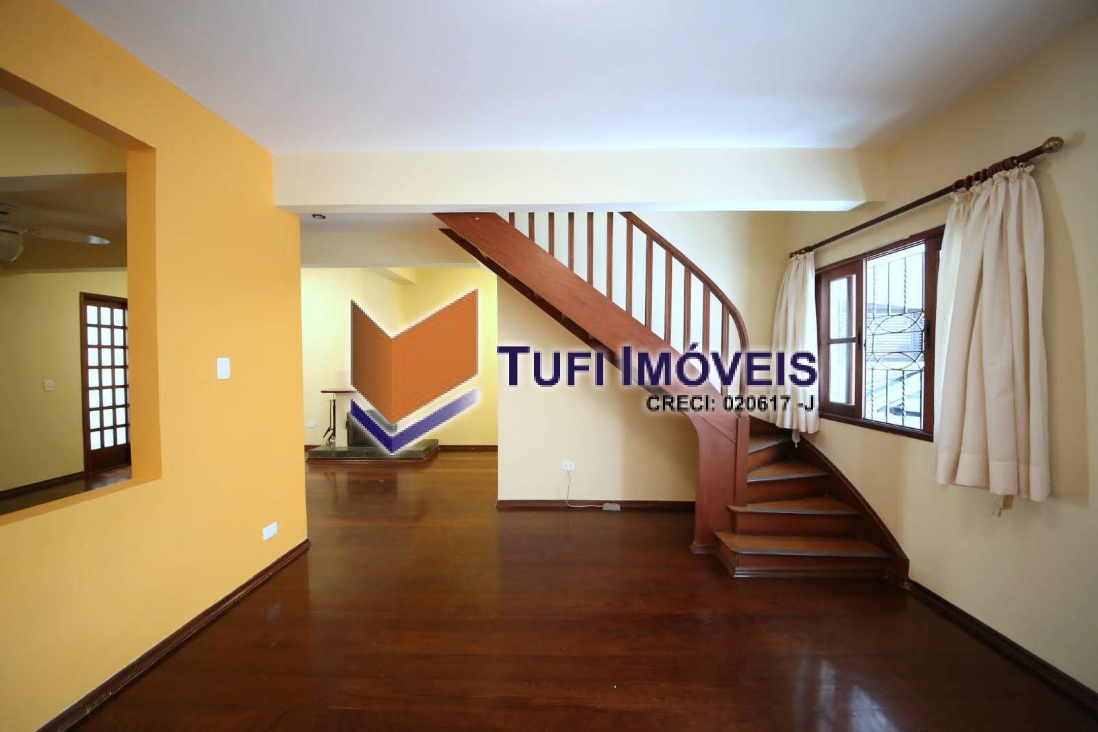 Casa à venda com 4 quartos, 200m² - Foto 3