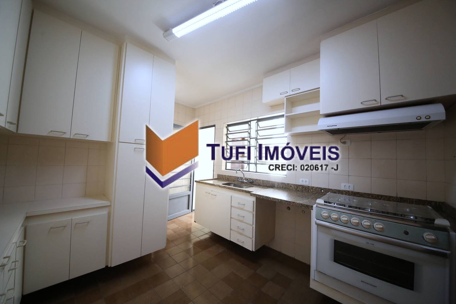 Casa à venda com 4 quartos, 200m² - Foto 20