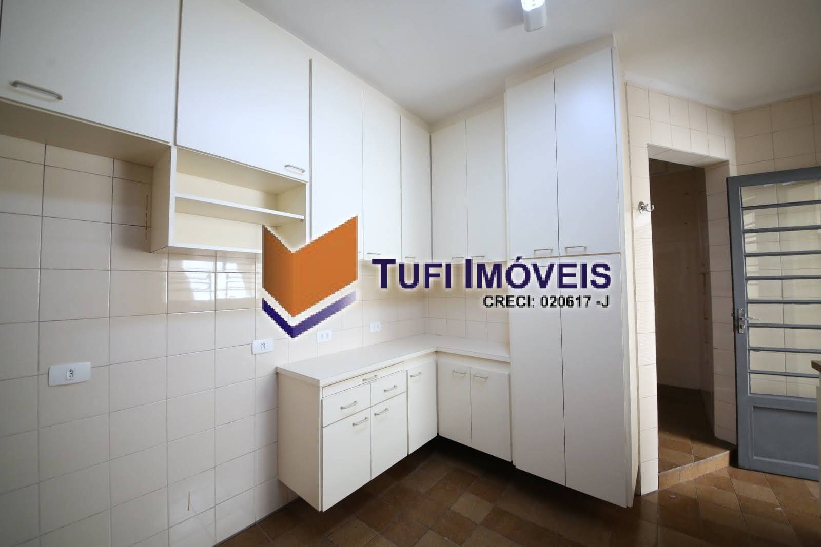 Casa à venda com 4 quartos, 200m² - Foto 24