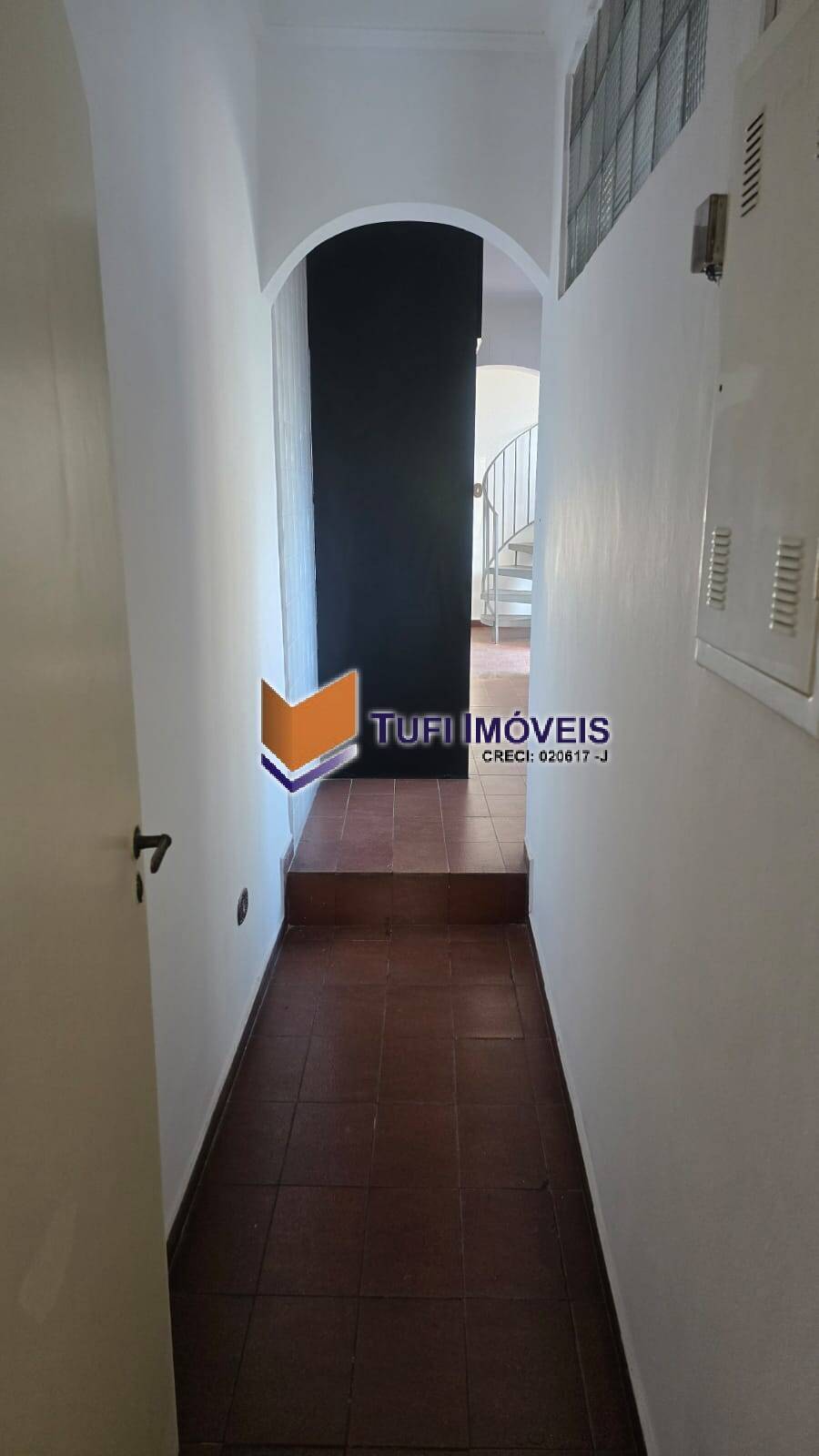 Casa à venda com 3 quartos, 208m² - Foto 11