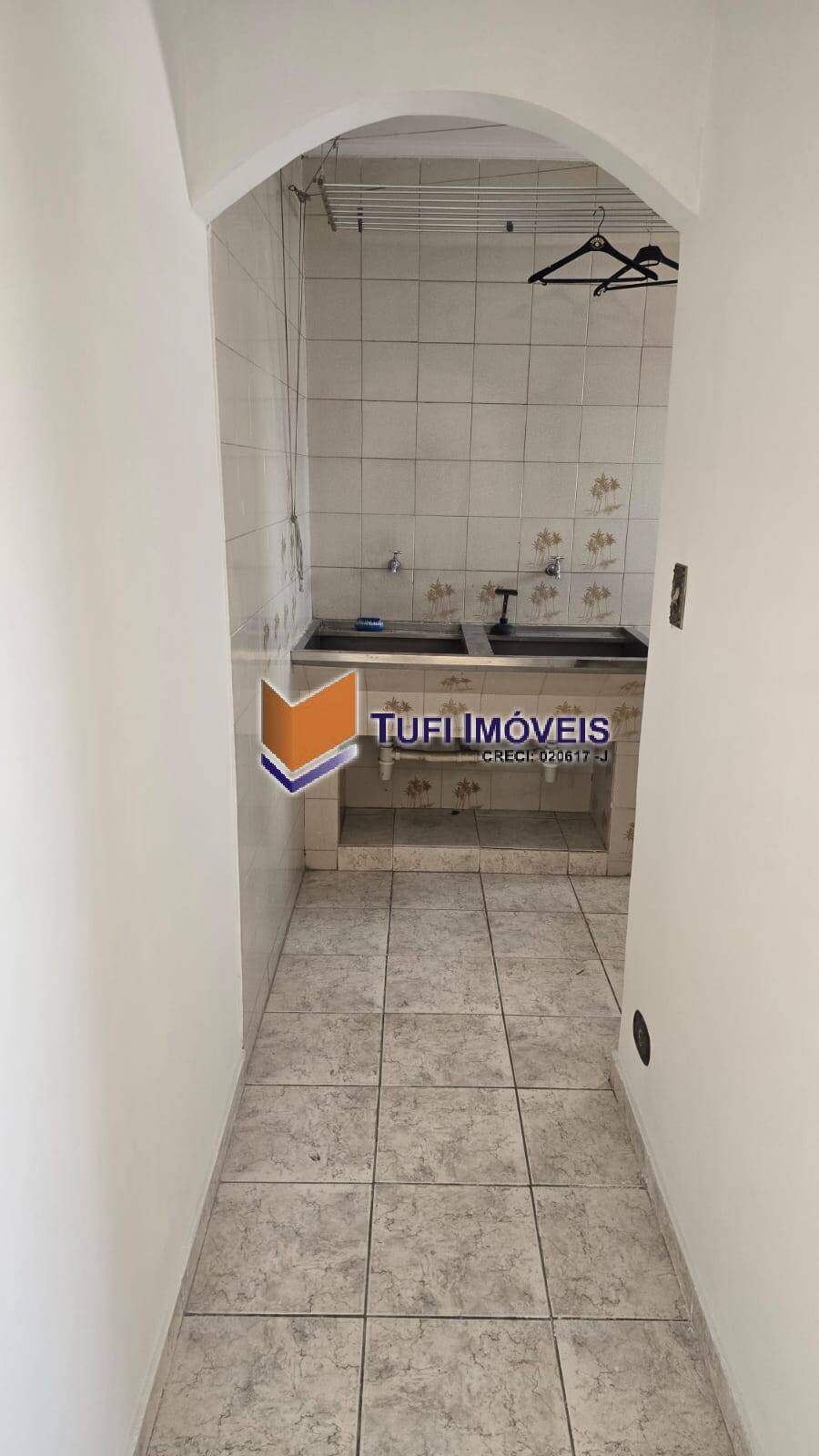 Casa à venda com 3 quartos, 208m² - Foto 26