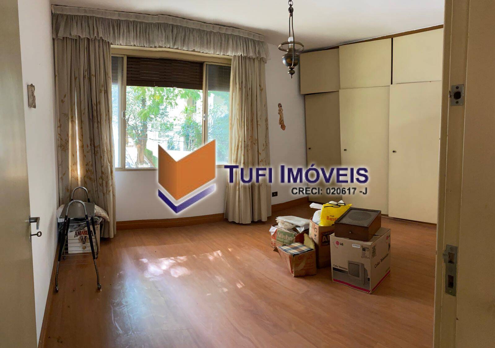 Casa à venda e aluguel com 3 quartos, 400m² - Foto 16