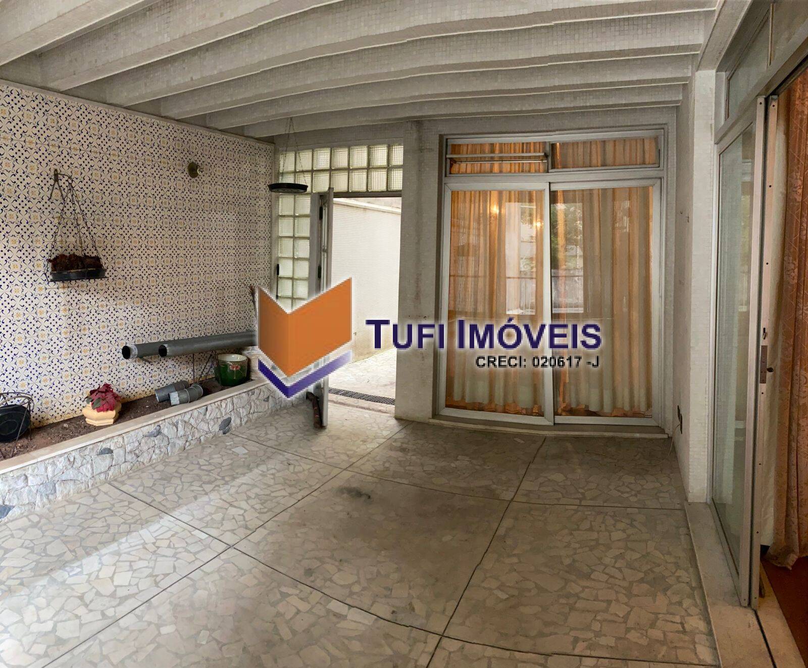 Casa à venda e aluguel com 3 quartos, 400m² - Foto 30