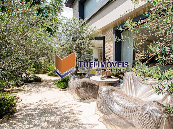 Casa à venda com 4 quartos, 657m² - Foto 37