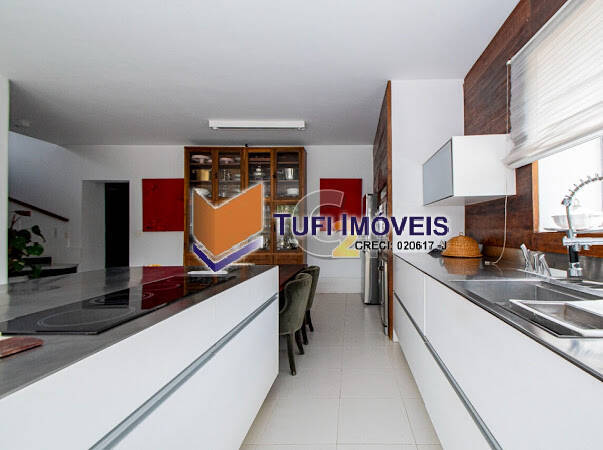 Casa à venda com 4 quartos, 657m² - Foto 19