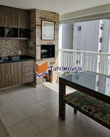 Apartamento à venda com 3 quartos, 117m² - Foto 3