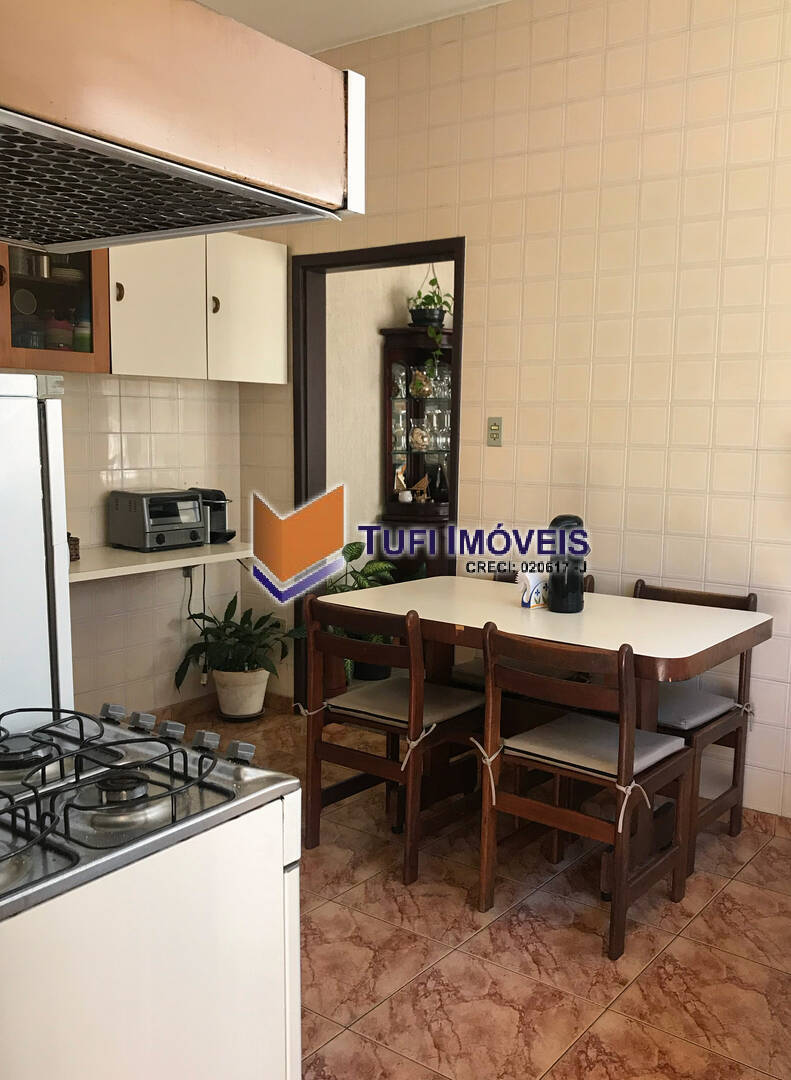 Casa, 3 quartos, 220 m² - Foto 8