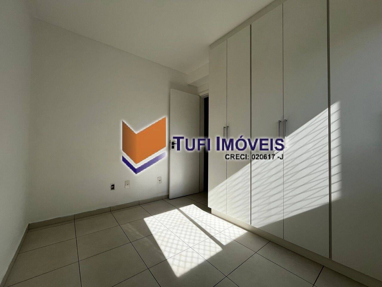Apartamento à venda com 3 quartos, 86m² - Foto 19