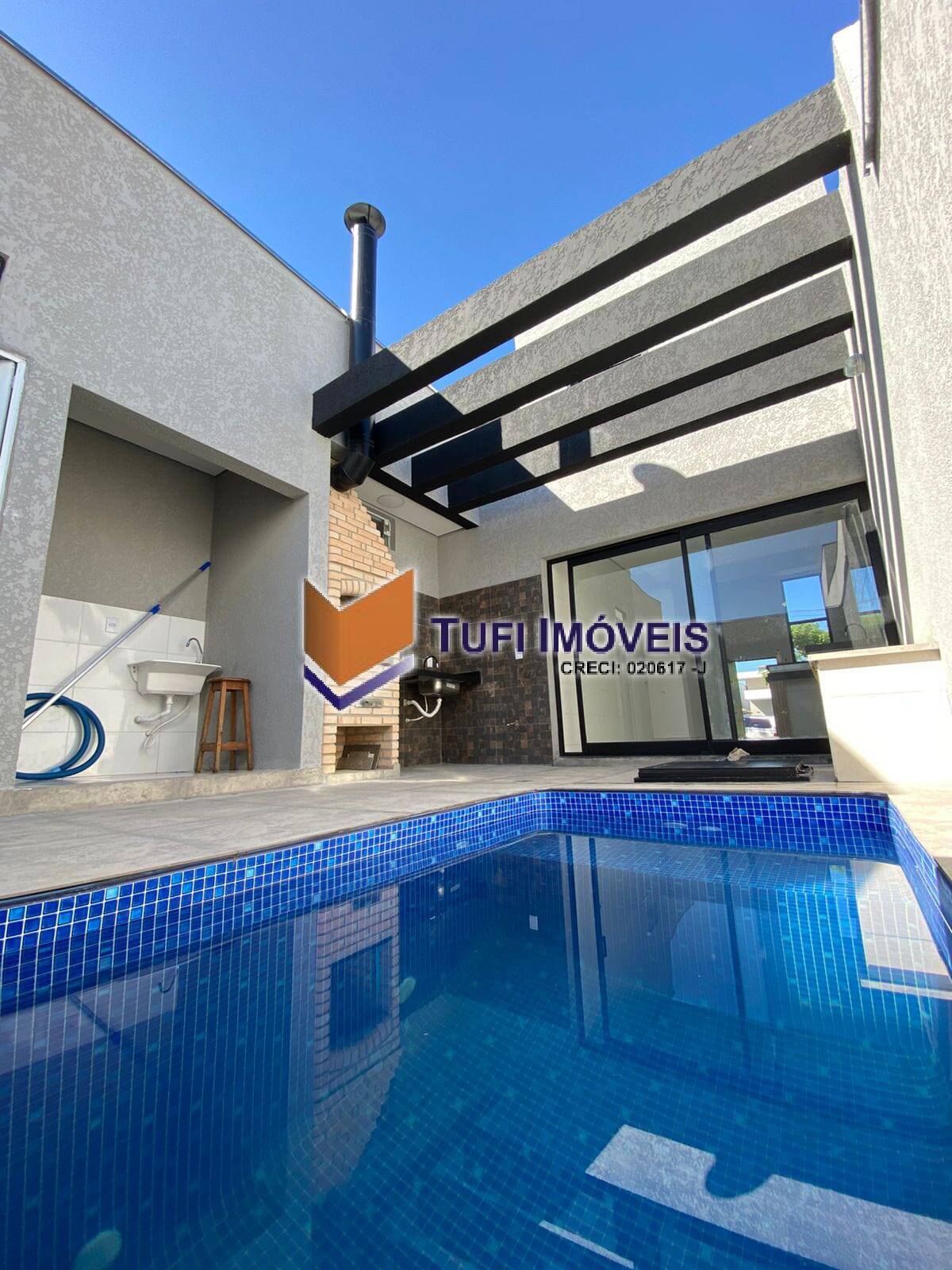 Casa, 3 quartos, 154 m² - Foto 1