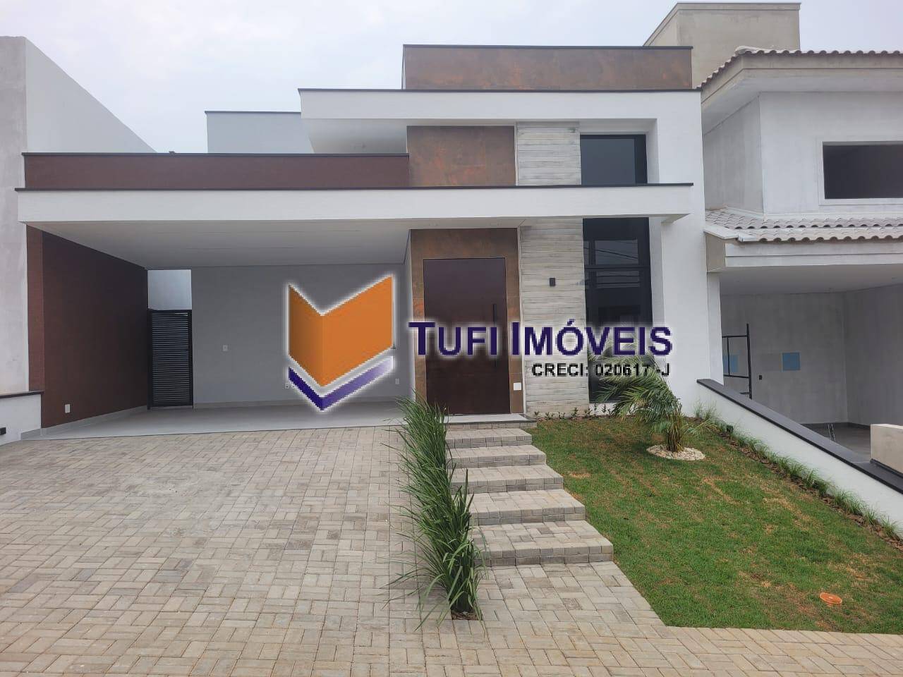 Casa à venda com 3 quartos, 250m² - Foto 3
