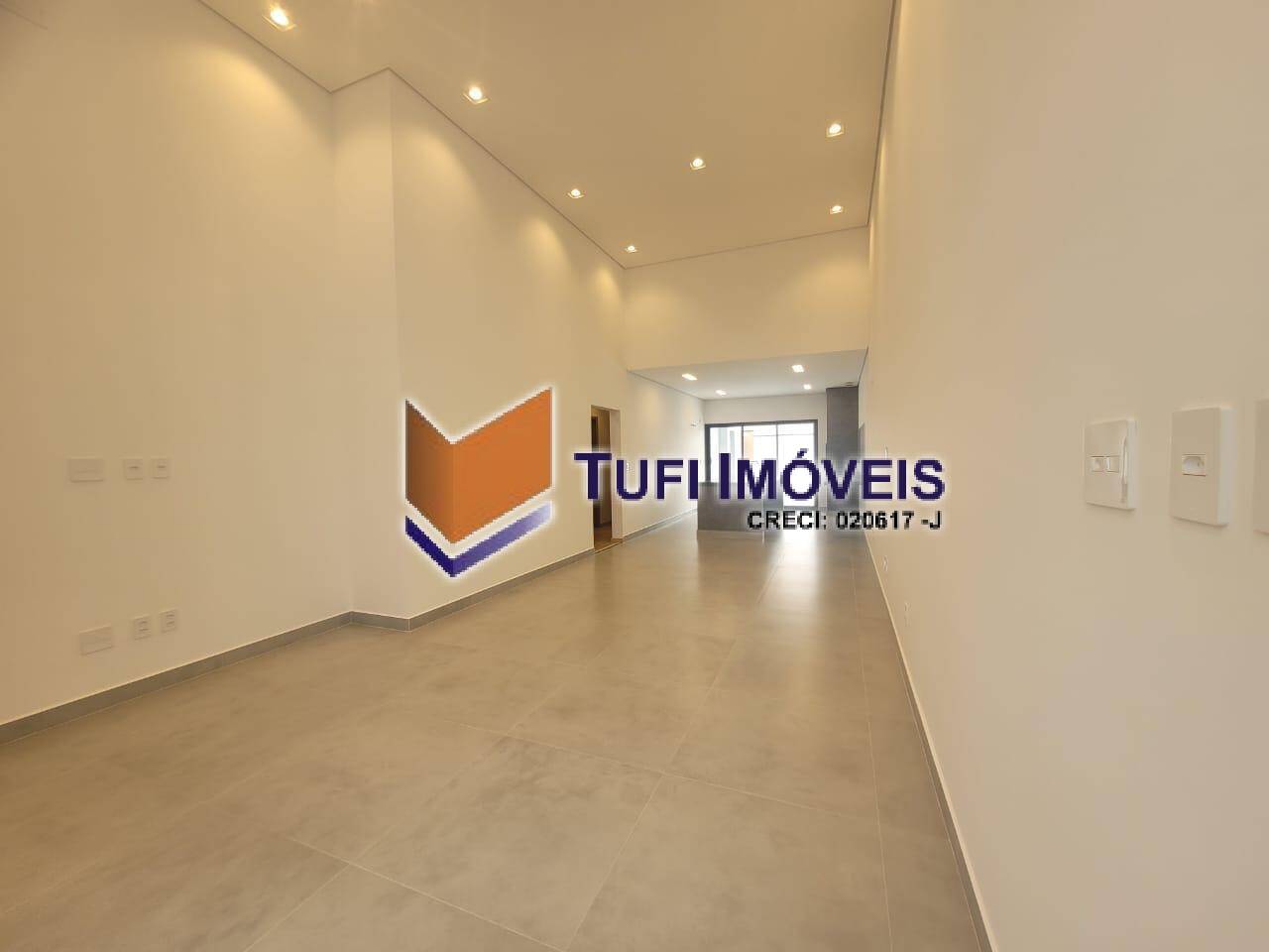 Casa à venda com 3 quartos, 250m² - Foto 5