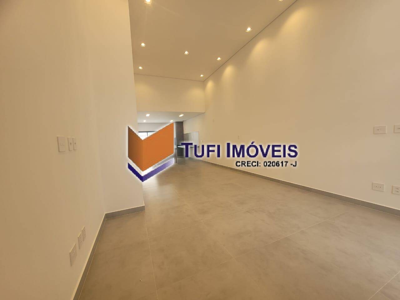 Casa à venda com 3 quartos, 250m² - Foto 6