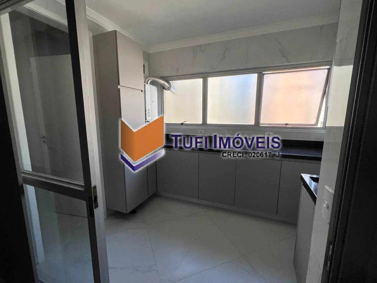 Apartamento, 3 quartos, 193 m² - Foto 4