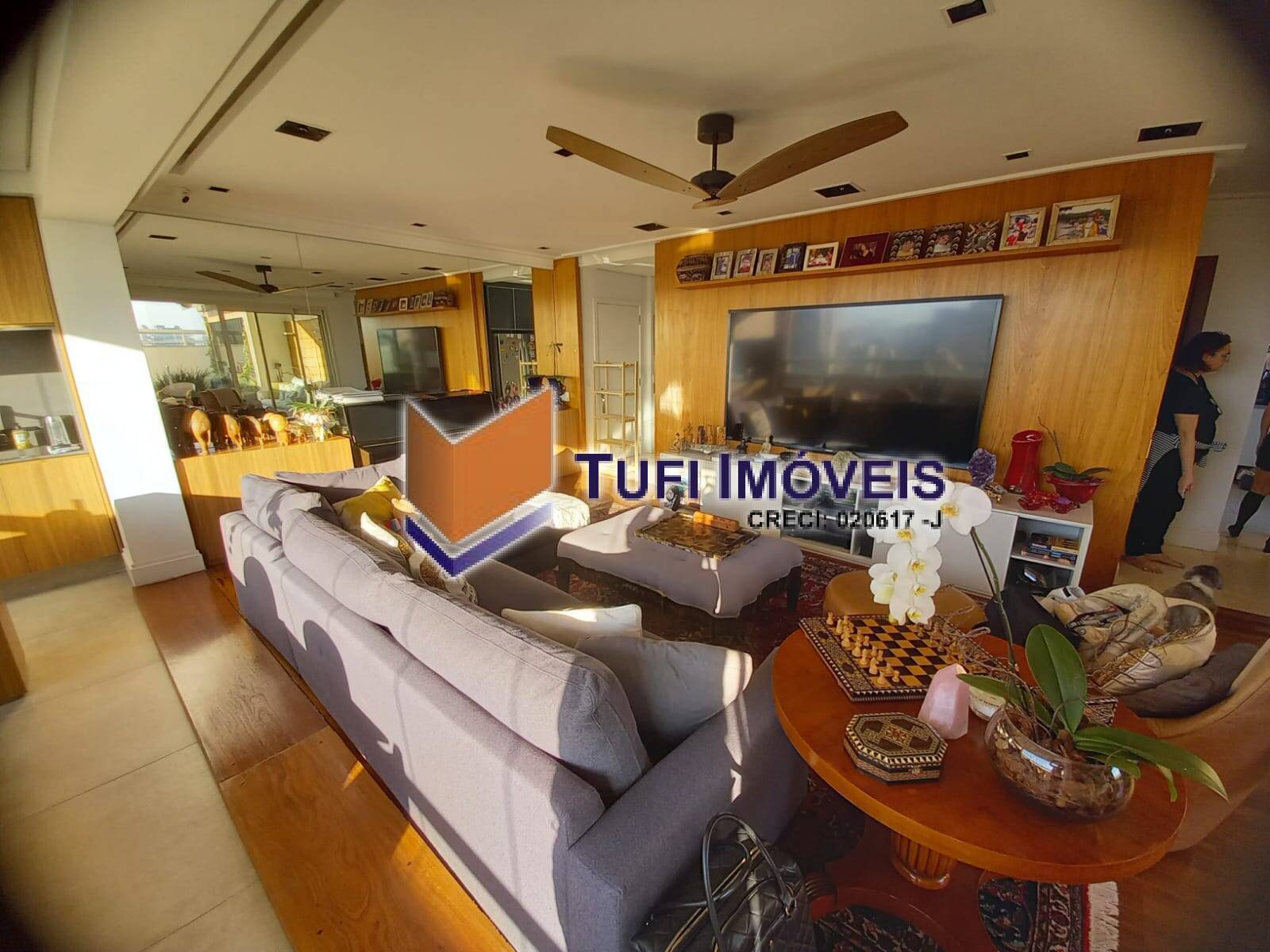 Cobertura, 3 quartos, 244 m² - Foto 3