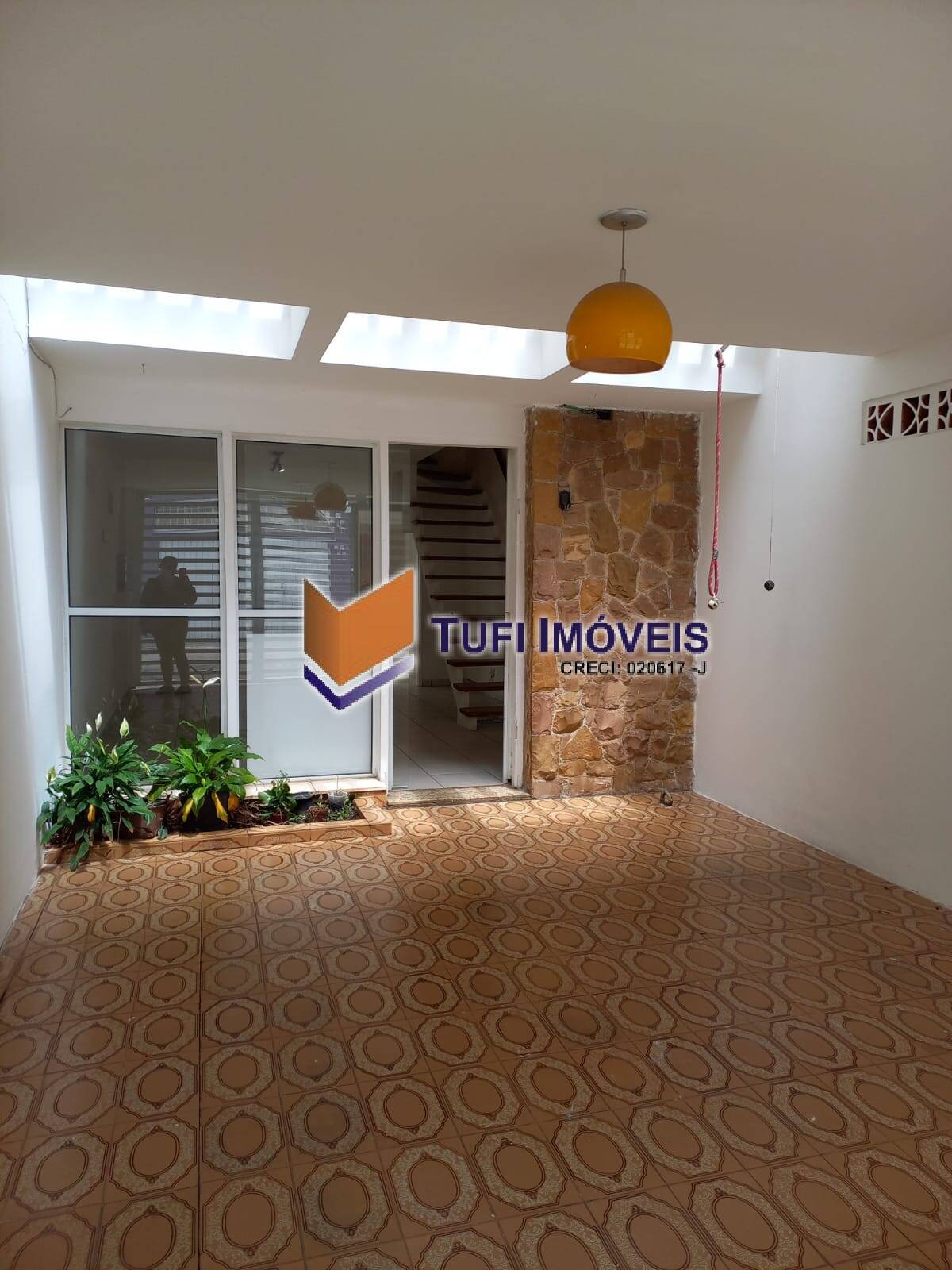 Casa, 2 quartos, 130 m² - Foto 1