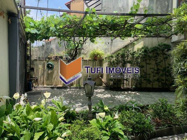 Casa, 4 quartos, 273 m² - Foto 1