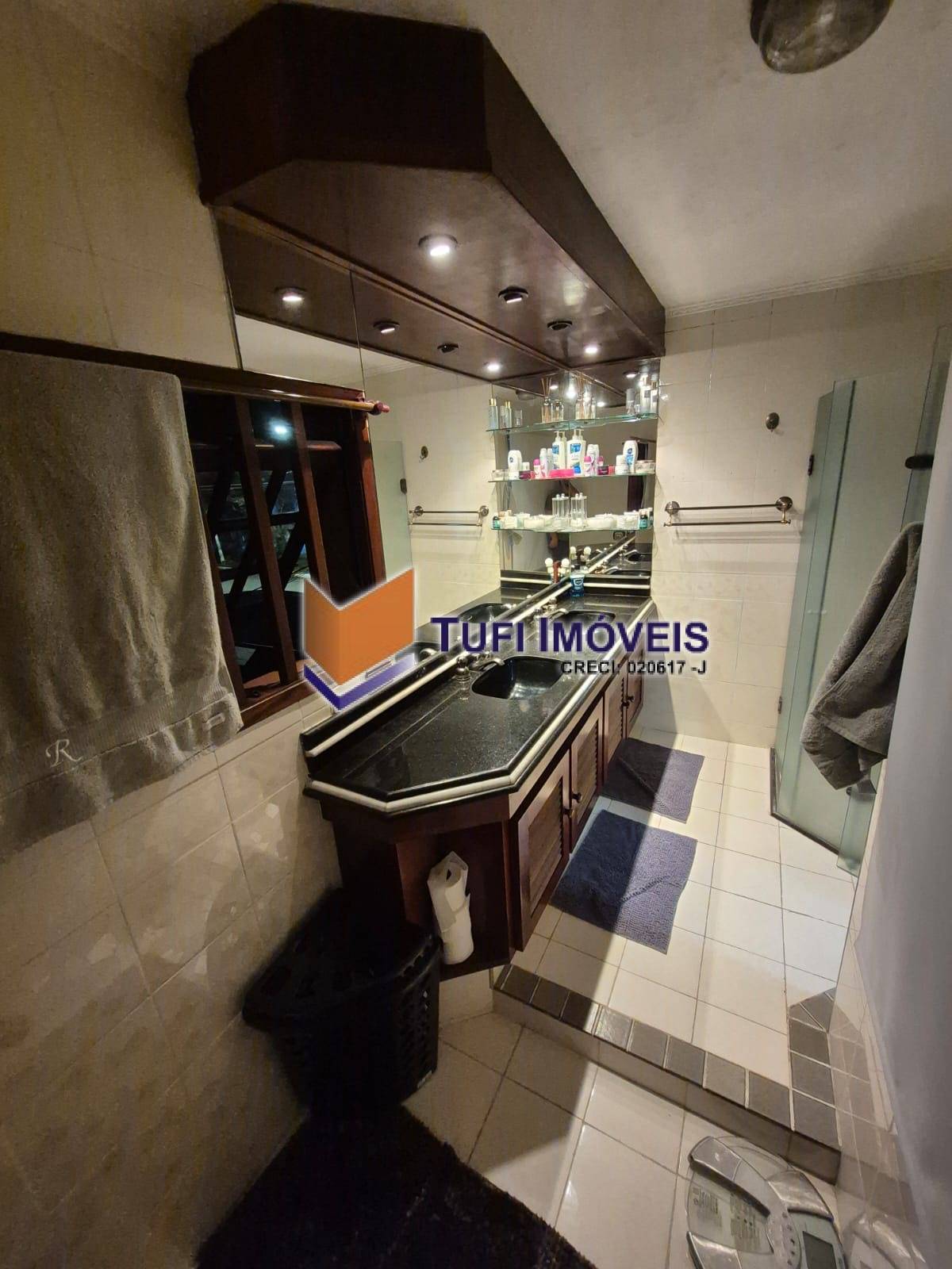 Casa, 3 quartos, 280 m² - Foto 28