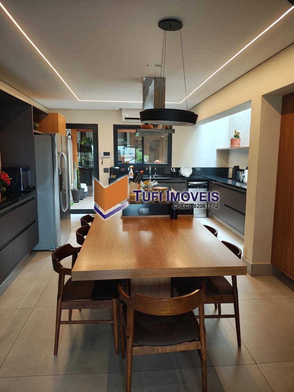 Casa, 2 quartos, 150 m² - Foto 1