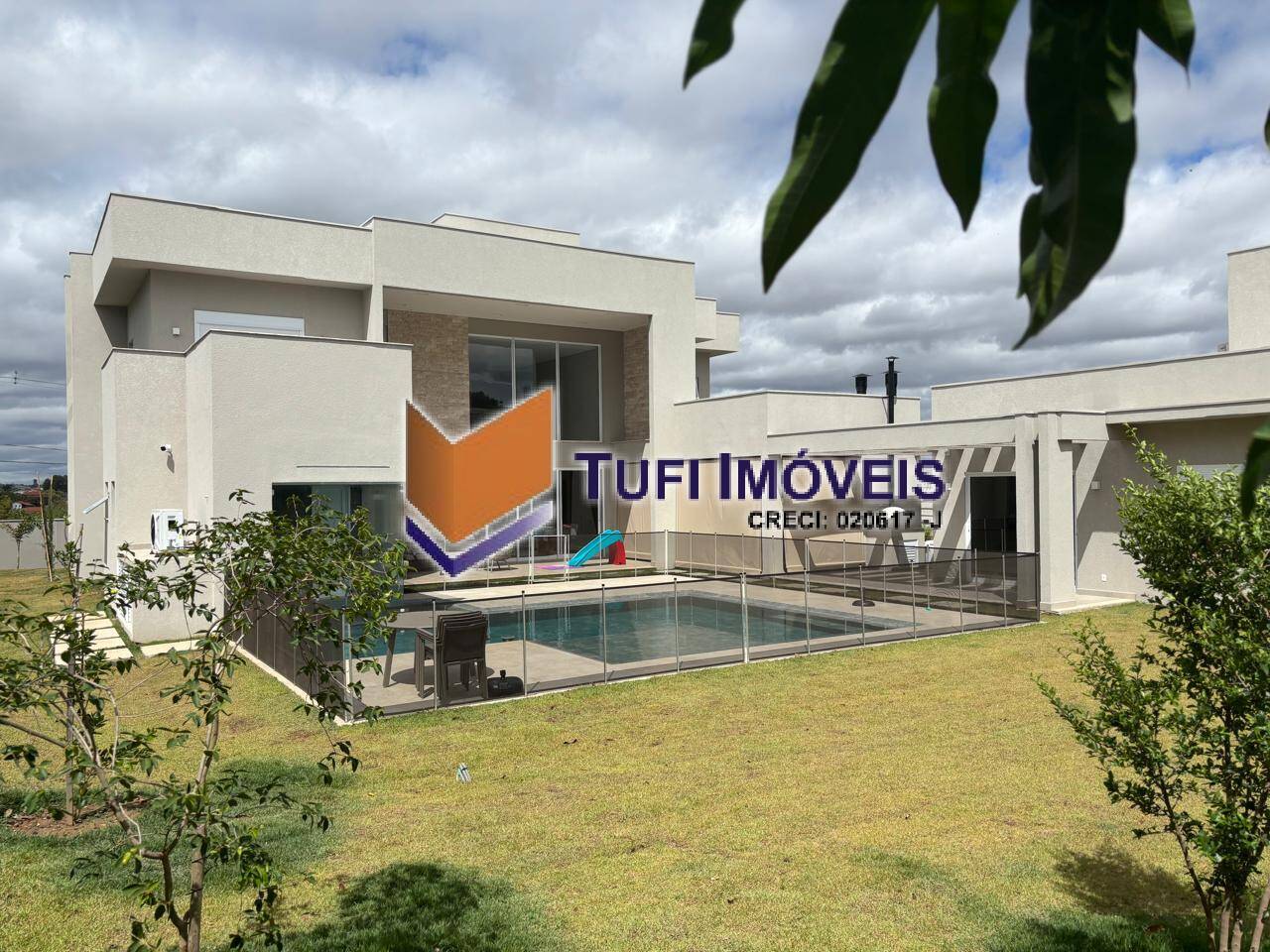 Casa, 5 quartos, 520 m² - Foto 1