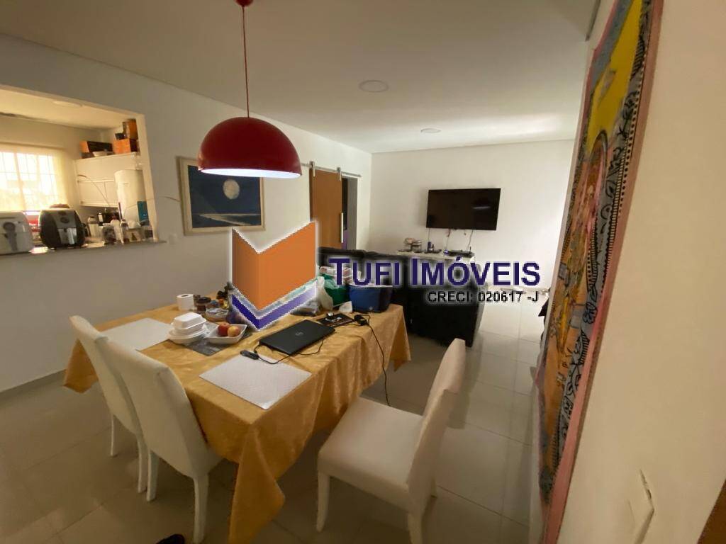 Casa, 3 quartos, 195 m² - Foto 1