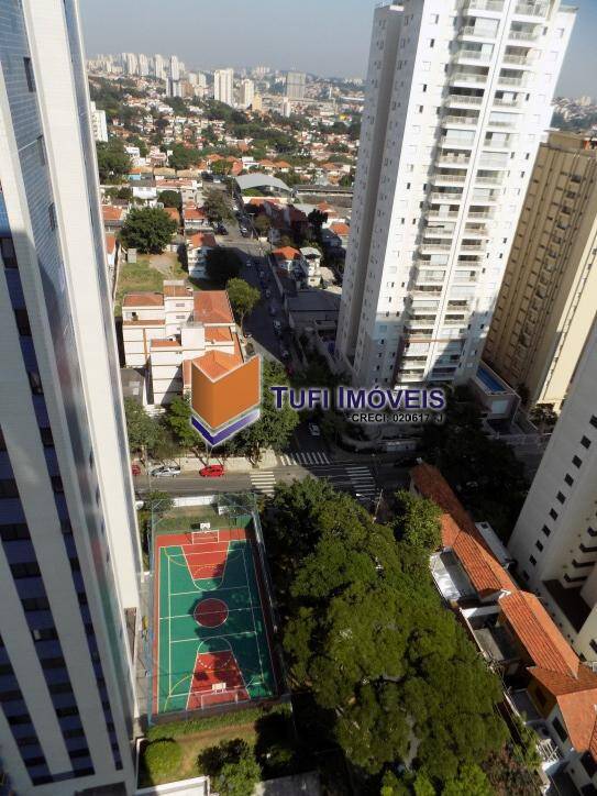 Apartamento para alugar com 2 quartos, 80m² - Foto 9