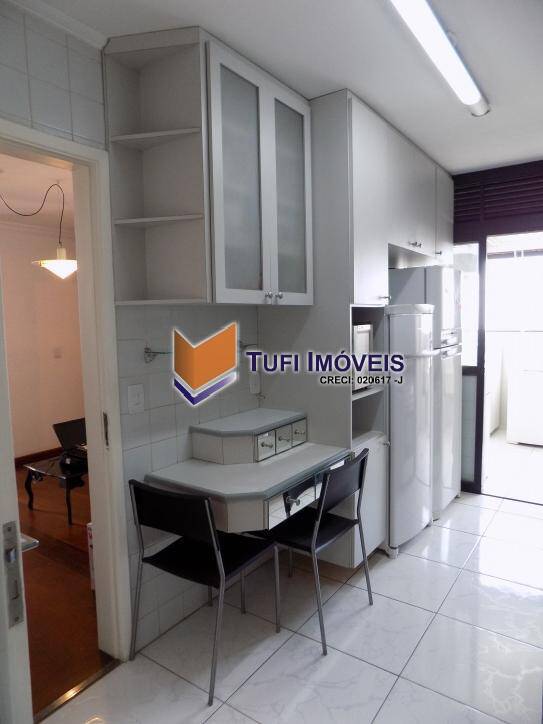 Apartamento para alugar com 2 quartos, 80m² - Foto 11