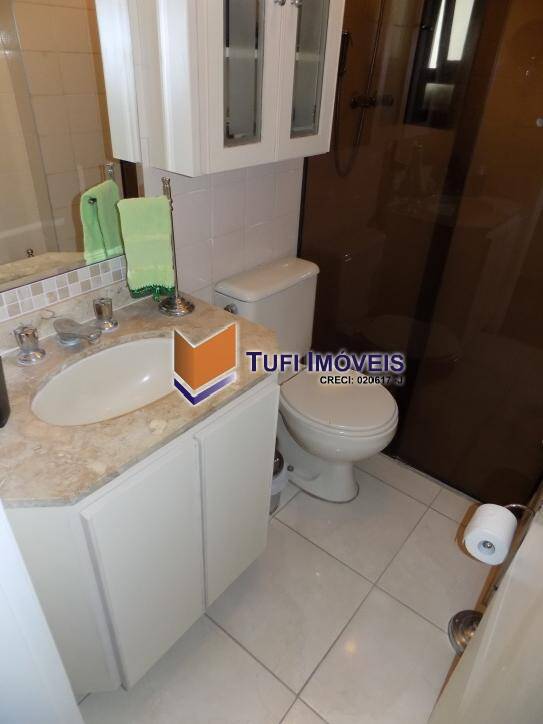 Apartamento para alugar com 2 quartos, 80m² - Foto 18